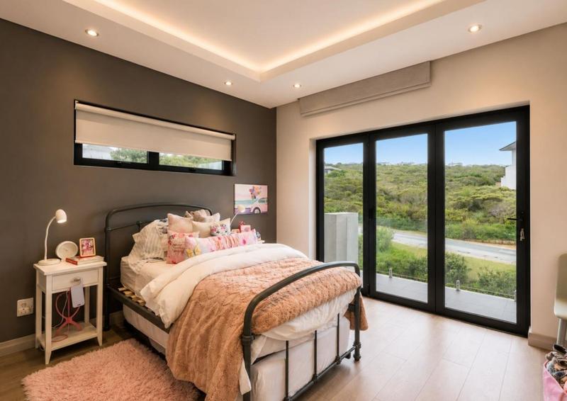 5 Bedroom Property for Sale in Pinnacle Point Golf Estate Western Cape